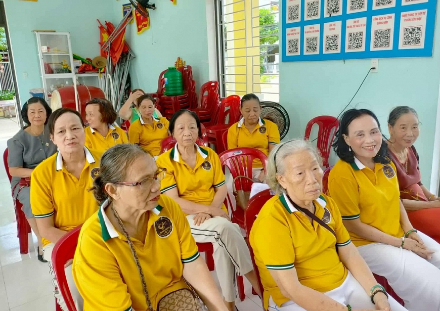 Hoạt động hiệu quả của các CLB Liên thế hệ tự giúp nhau ở Đà Nẵng: Góp phần nâng cao vị thế của người cao tuổi