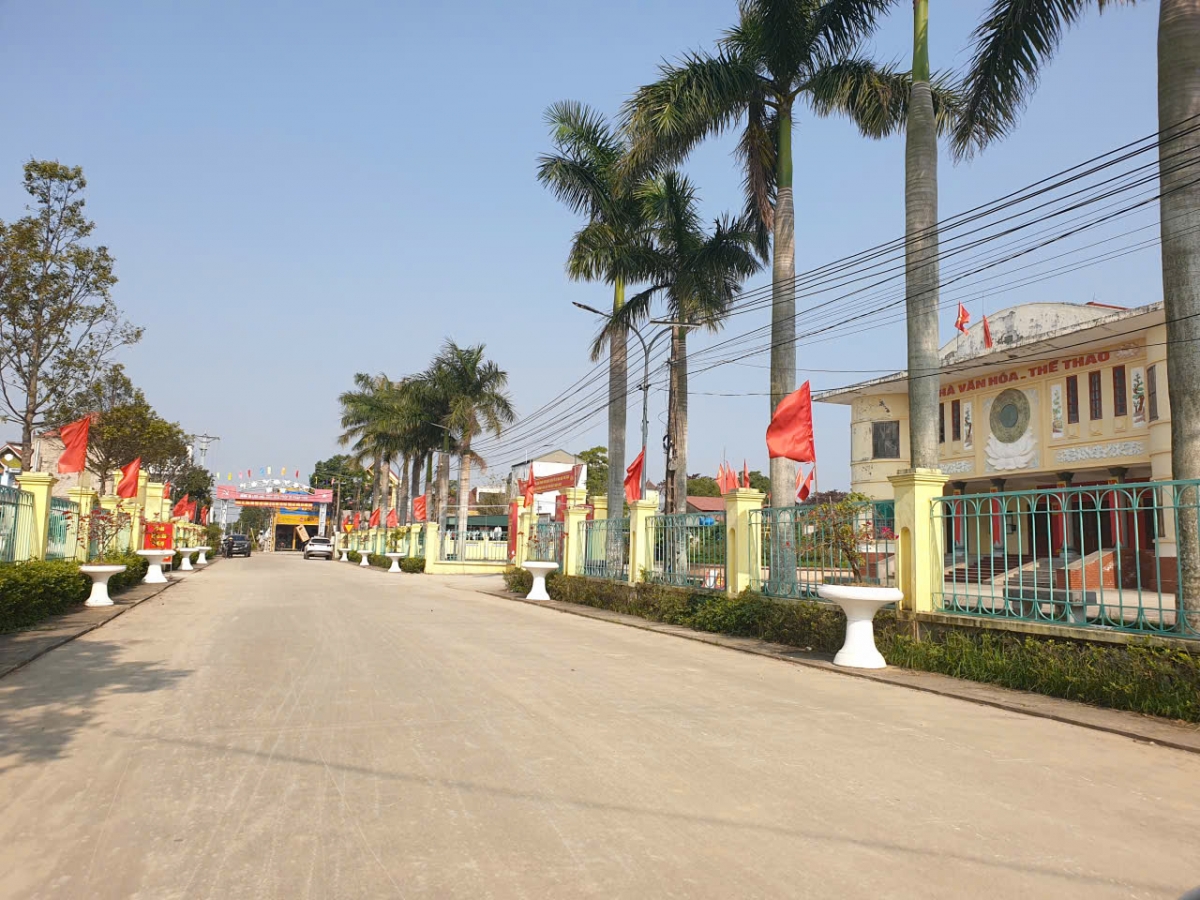 Khu trung tâm UBND xã Trường Văn được xây dựng khang trang