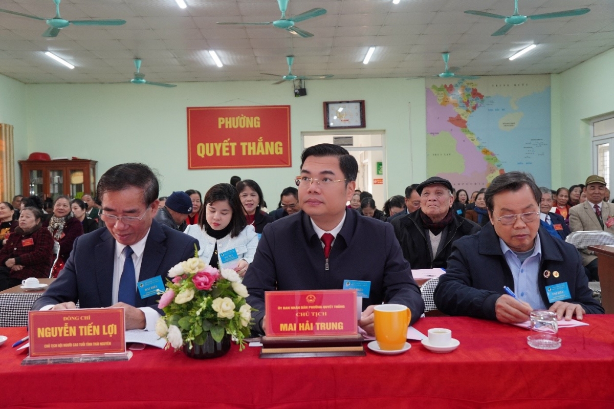 Các đại biểu tham dự Đại hội thành lập Hội NCT phường Quyết Thắng