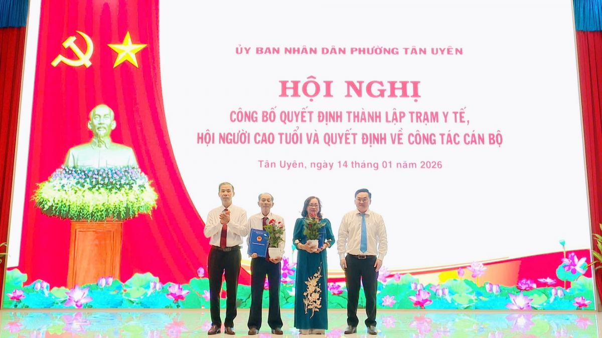 Ông Trần Thành Nghiệp giữ chức Chủ tịch lâm thời Hội Người cao tuổi phường Tân Uyên.
