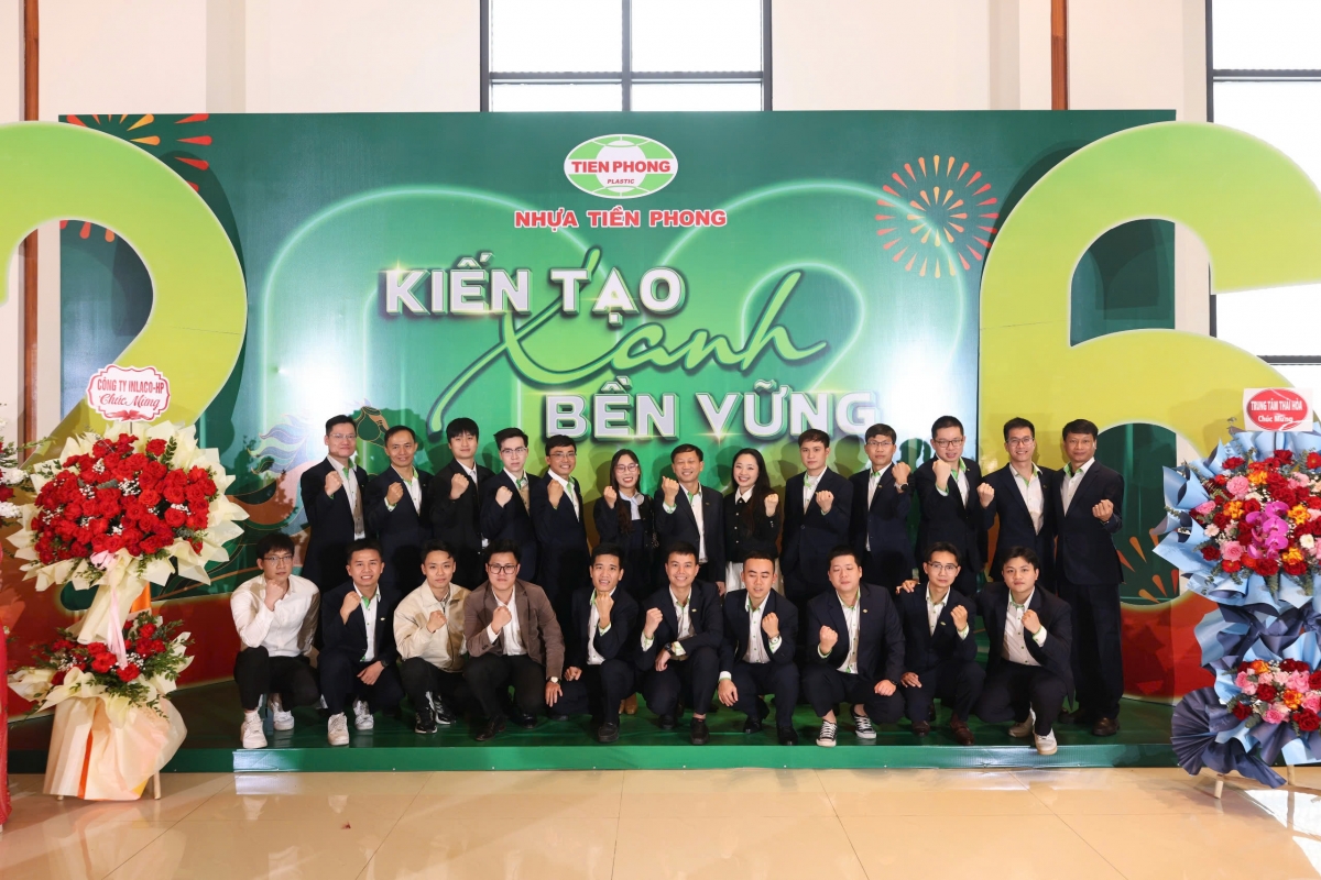 Nhựa Tiền Phong bước sang năm 2026 với những mục tiêu cao hơn khi Ban lãnh đạo đề ra chỉ tiêu doanh thu đạt 7300 tỷ đồng và lựa chọn hướng đi  chiến lược “Kiến tạo Xanh bền vững”, 
