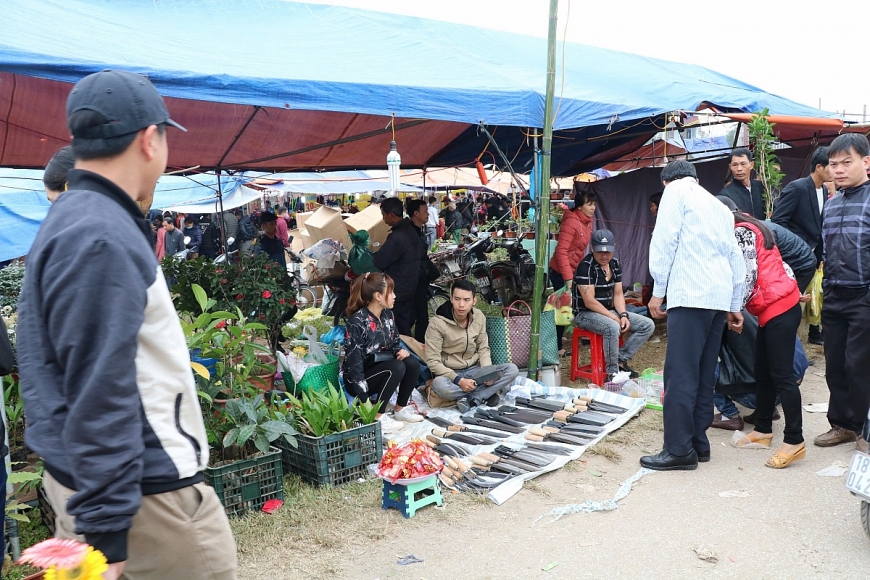 Chợ Viềng Xuân Vụ Bản: Phiên chợ của ký ức, niềm tin và mạch nguồn văn hóa dân tộc