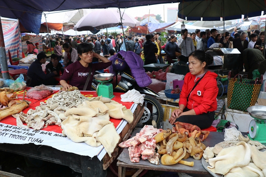 Chợ Viềng Xuân Vụ Bản: Phiên chợ của ký ức, niềm tin và mạch nguồn văn hóa dân tộc