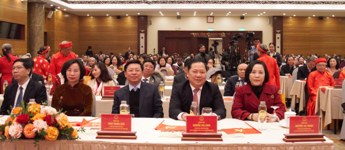 Giao lưu văn nghệ người cao tuổi chào mừng thành công Đại hội XIV của Đảng