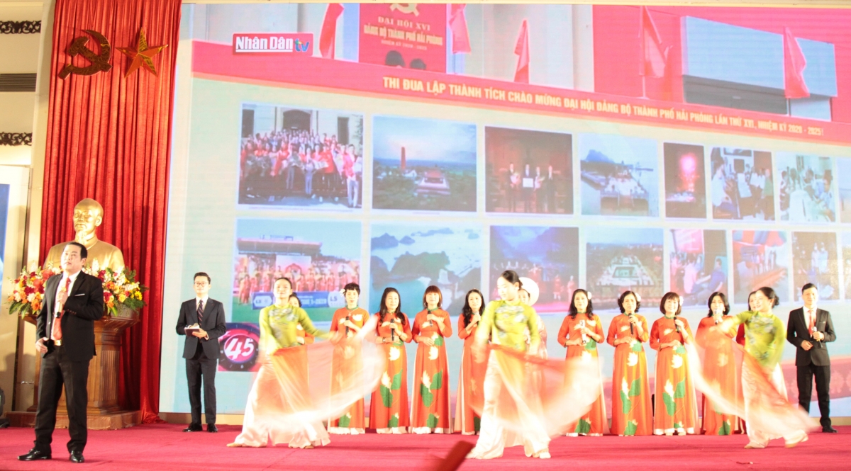 Giao lưu chào mừng thành công Đại hội XIV của Đảng