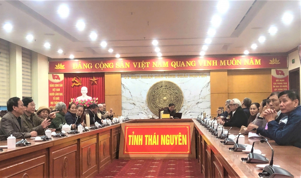 Các đại biểu theo dõi Chương trình tại điểm cầu tỉnh Thái Nguyên.