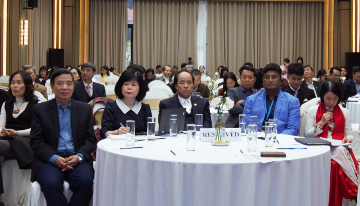 Các đại biểu tham dự Lễ ra mắt Doanh nghiệp Xã hội VIOBA