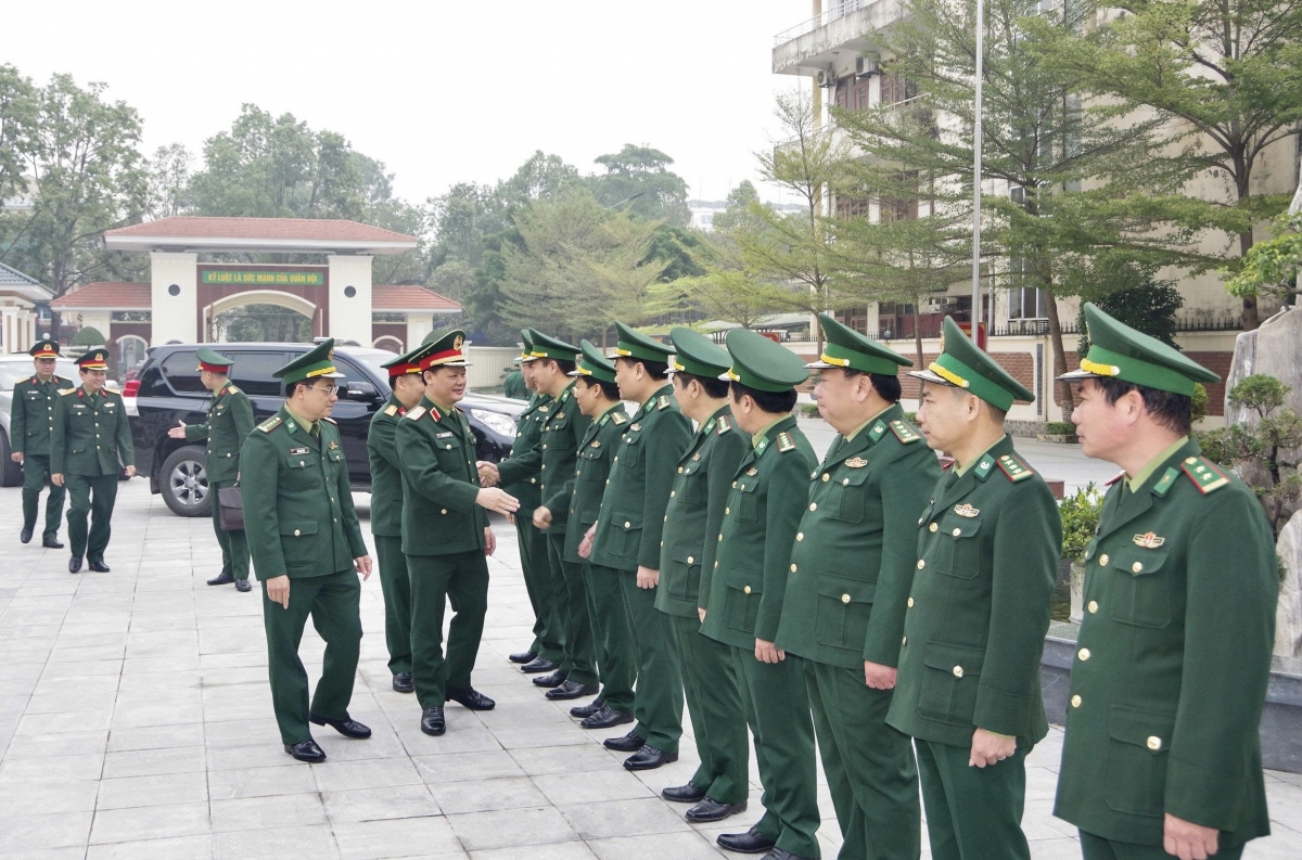 Đoàn công tác của Bộ tư lệnh Quân khu 4 đến thăm và làm việc taị Ban hỉ huy Bộ đội Biên phòng tỉnh Thanh Hóa