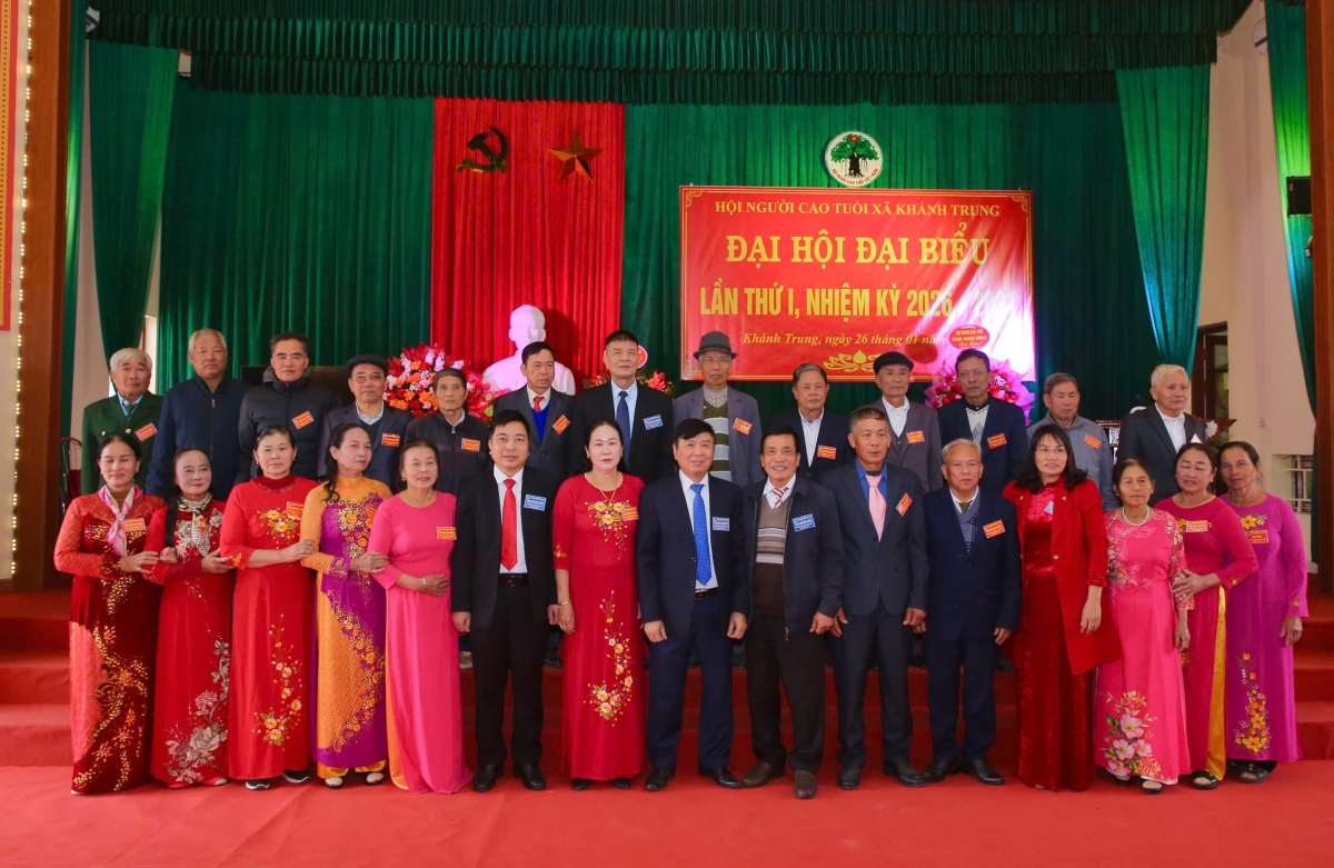 Ra mắt Ban Chấp hành khóa mới xã Khánh Trung, nhiệm kỳ 2026-2031