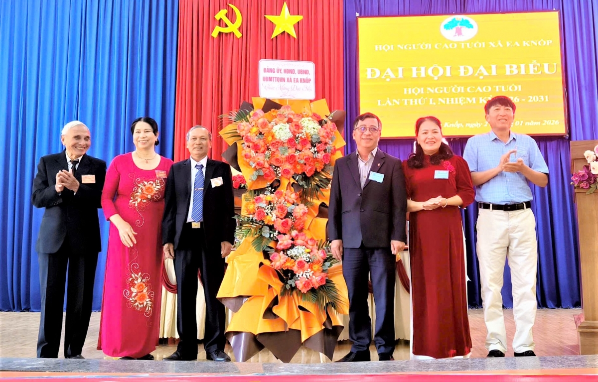 Nền tảng chăm sóc, phát huy vai trò NCT