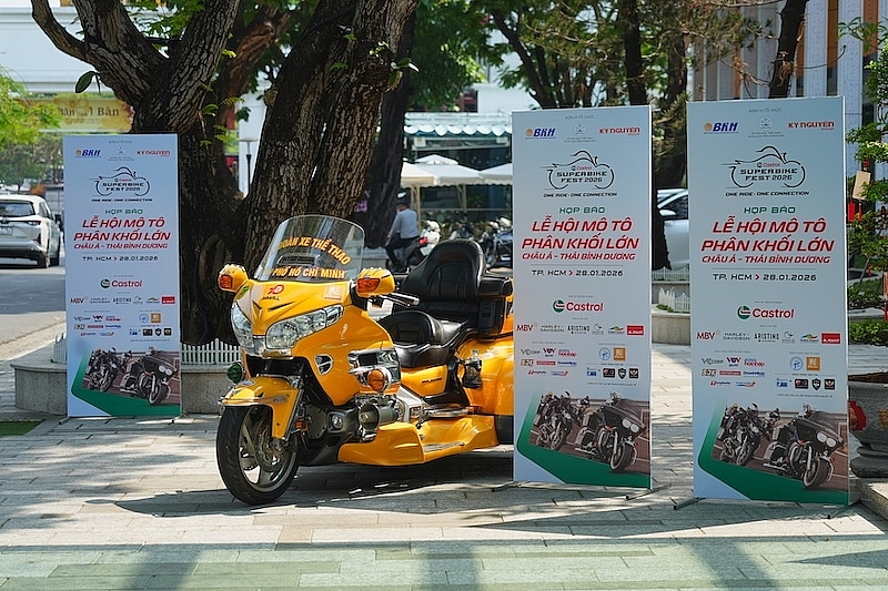 Lễ hội mô tô tầm cỡ khu vực Châu Á - Thái Bình Dương được tổ chức tại thành phố biển Nha Trang.