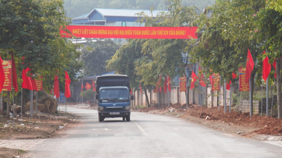 Đường về xã Bảo Ái hôm nay