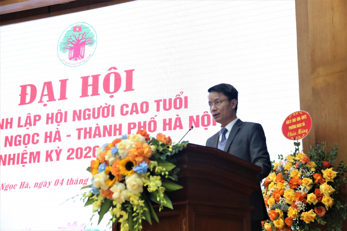 Ông Nguyễn Văn Hưng phát biểu