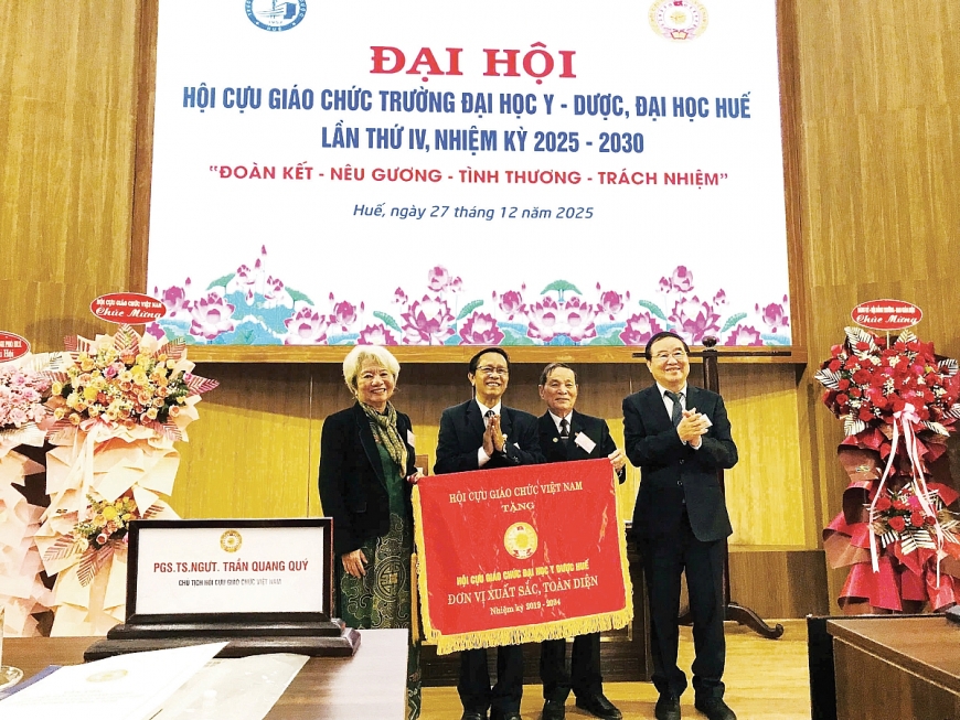 Mái nhà nghĩa tình của những Thầy, Cô từng đứng trên bục giảng