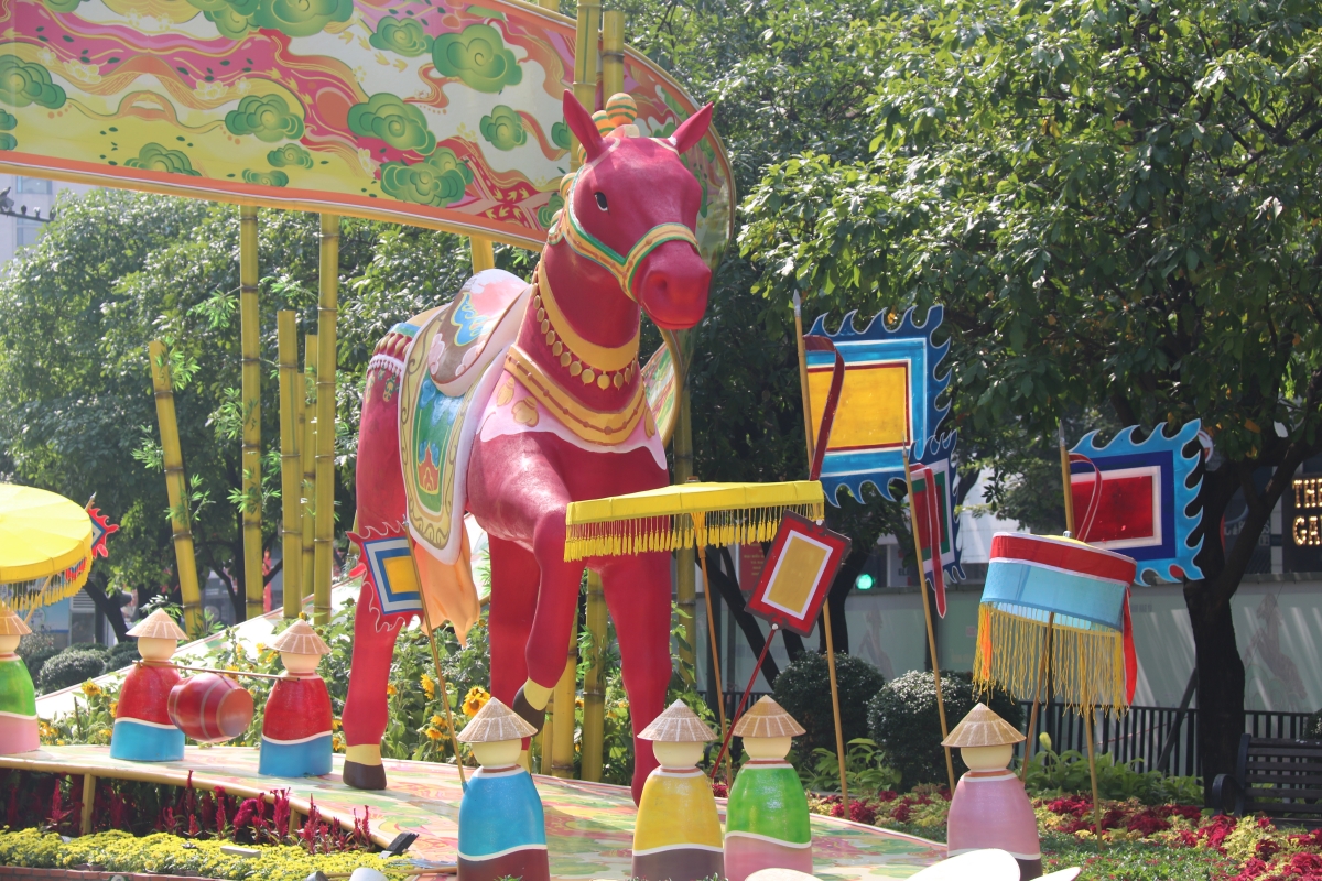 Đường hoa Nguyễn Huệ gấp rút hoàn thiện, sẵn sàng khai trương đón Tết Bính Ngọ 2026