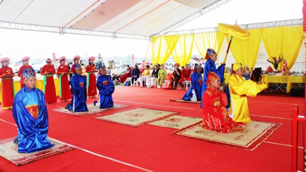 Đặc sắc lễ hội Cầu ngư đầu xuân ở Quảng Ninh