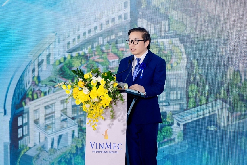 GS.TS.BS Trần Trung Dũng - Tổng Giám đốc Hệ thống Y tế Vinmec - phát biểu tại lễ khai trương Bệnh viện.