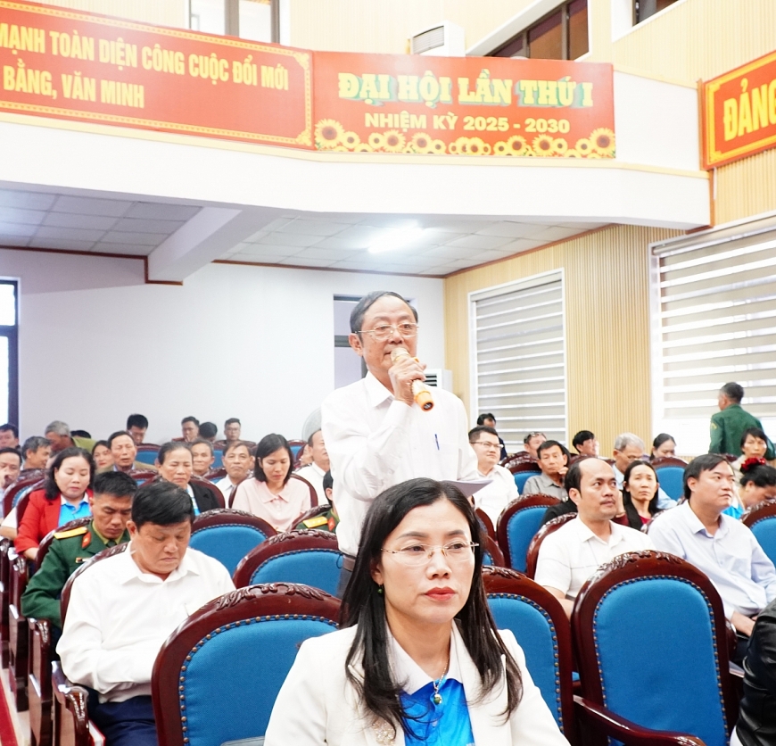 Người cao tuổi Hà Tĩnh vững niềm tin hướng về ngày hội bầu cử