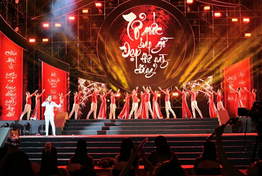 Đêm thơ một lần nữa cho thấy TP. Hồ Chí Minh không chỉ là trung tâm kinh tế năng động mà còn là không gian văn hóa giàu chiều sâu