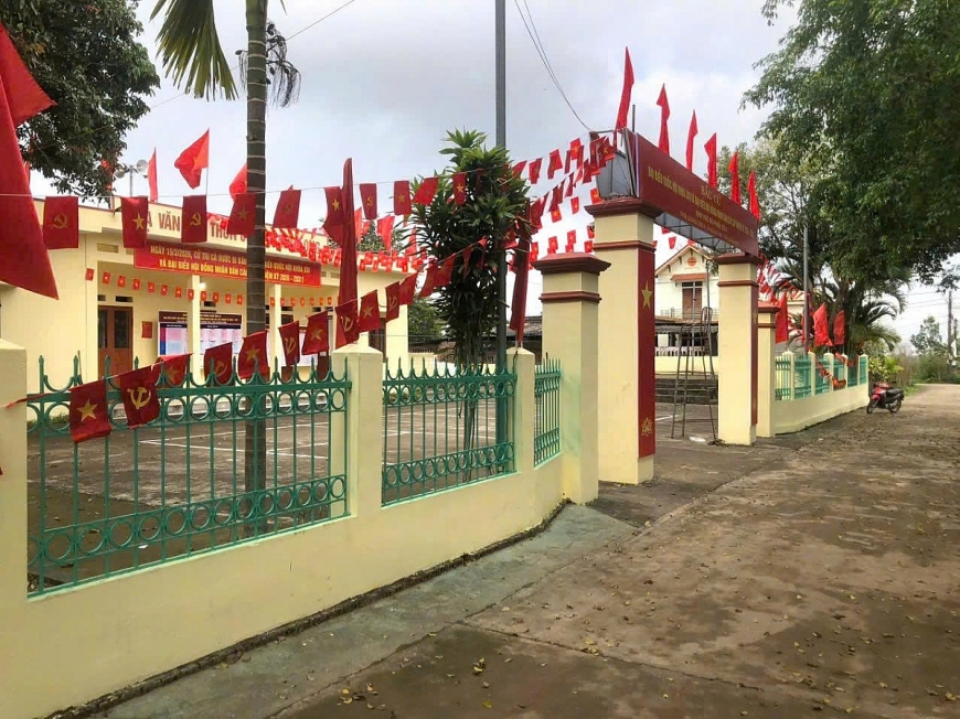                Khu vực bỏ phiếu số 4, thôn Quảng Long 8, xã Đường Hoa.