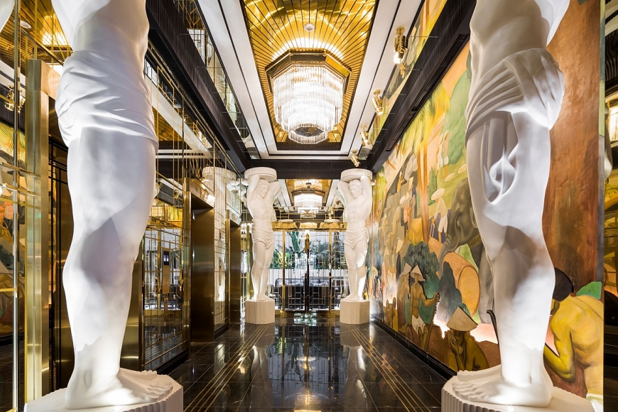 Phong cách kiến trúc độc đáo là một trong những ưu điểm làm nên dấu ấn của Capella Hanoi với Forbes Travel Guide