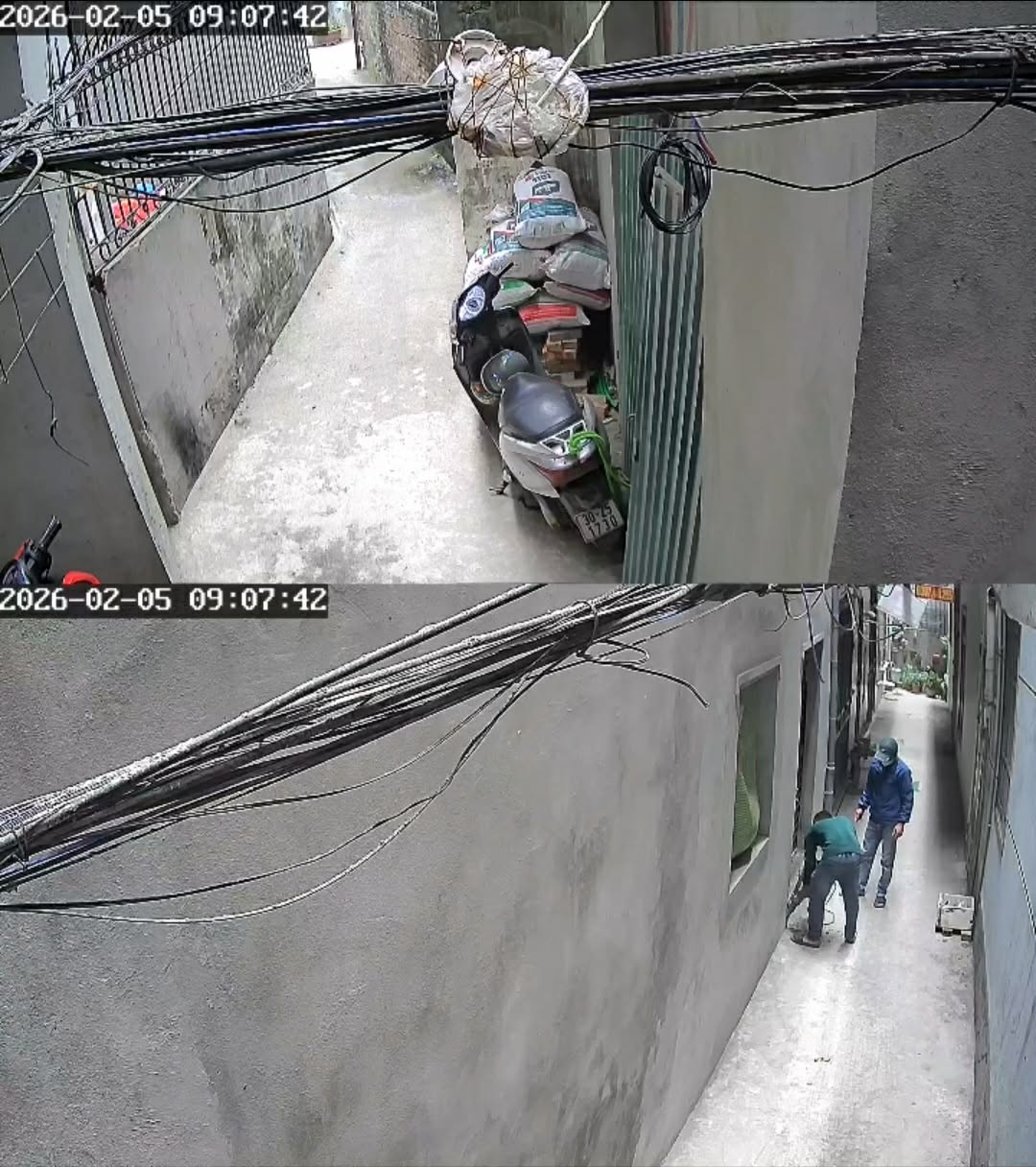 Công nhân vẫn tiếp tục xây dựng mặc dù đã bị đình chỉ chờ giải quyết dứt điểm