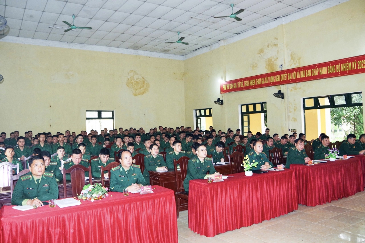 Toàn cảnh buổi khai giảng huấn luyện