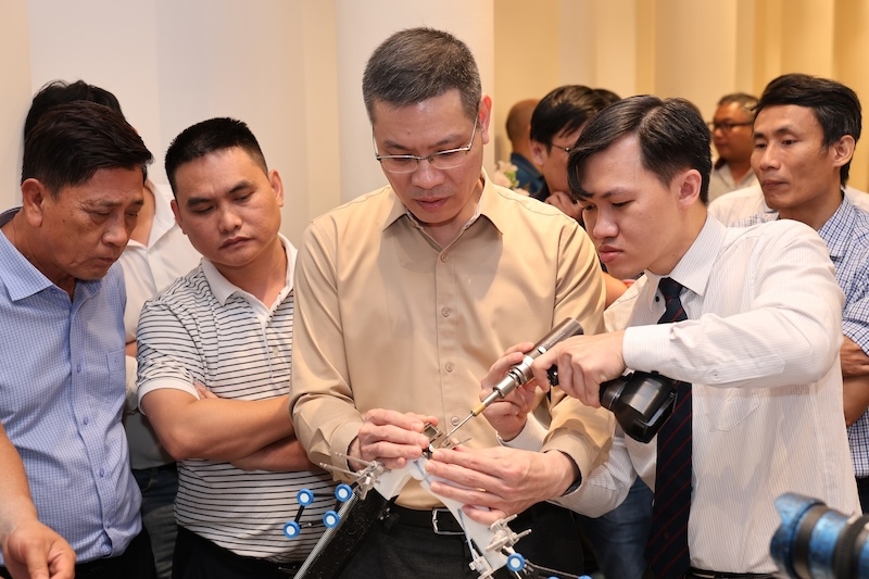 Tiến bộ trong thay khớp gối: Cá thể hóa điều trị và rút ngắn thời gian phục hồi cho bệnh nhân