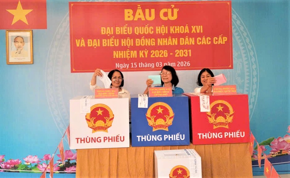 Hội NCT phường Bình Lợi Trung, TP Hồ Chí Minh đi bầu cử sớm