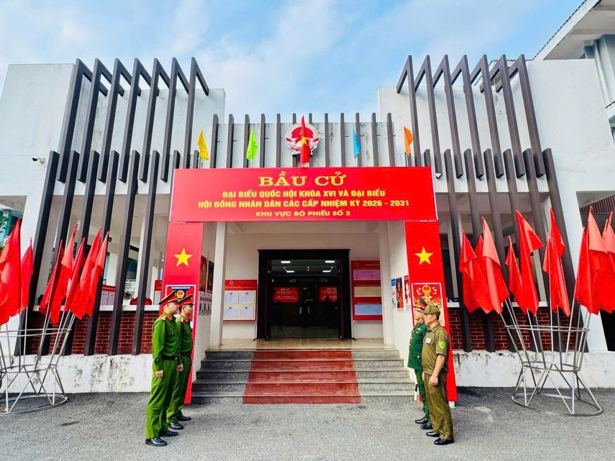 Khu vực bỏ phiếu số 2 tại xã Mường Lát, tỉnh Thanh Hóa