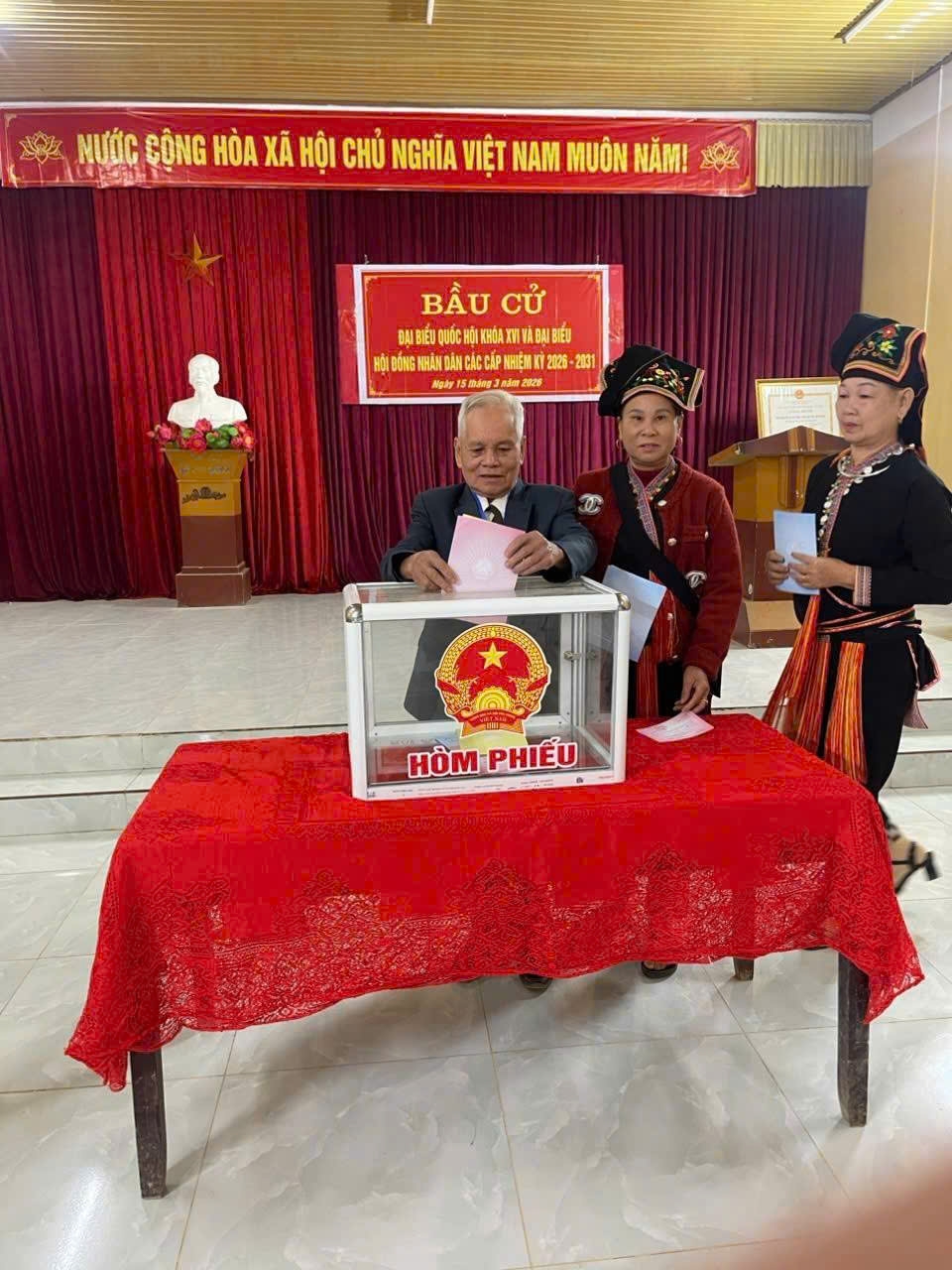 Lào Cai: Tỷ lệ cử tri đi bầu đạt 99,998%