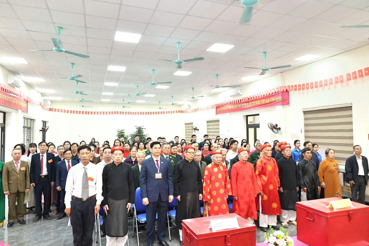 Đồng chí Nguyễn Trường Năng, Bí thư Đảng ủy, Chủ tịch HĐND xã Quảng Bị về tham dự