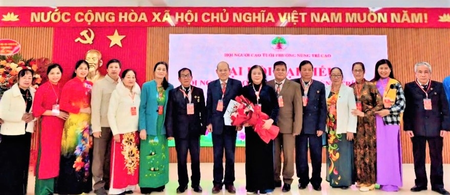 Ban Chấp hành Hội NCT phường Nùng Trí Cao nhiệm kỳ 2026 - 2031 ra mắt đại hội.