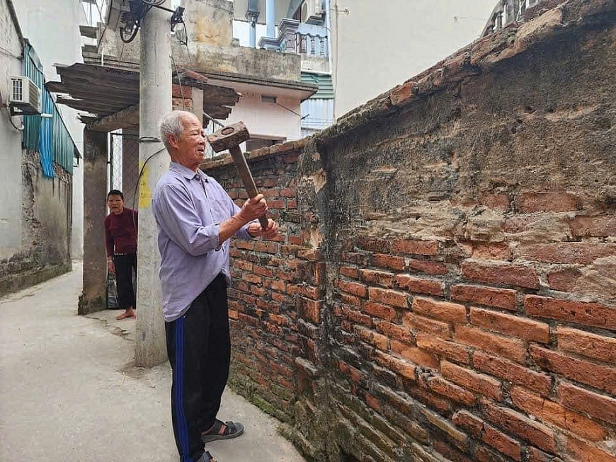 Cựu chiến binh U90 tự nguyện hiến đất, mở rộng con ngõ