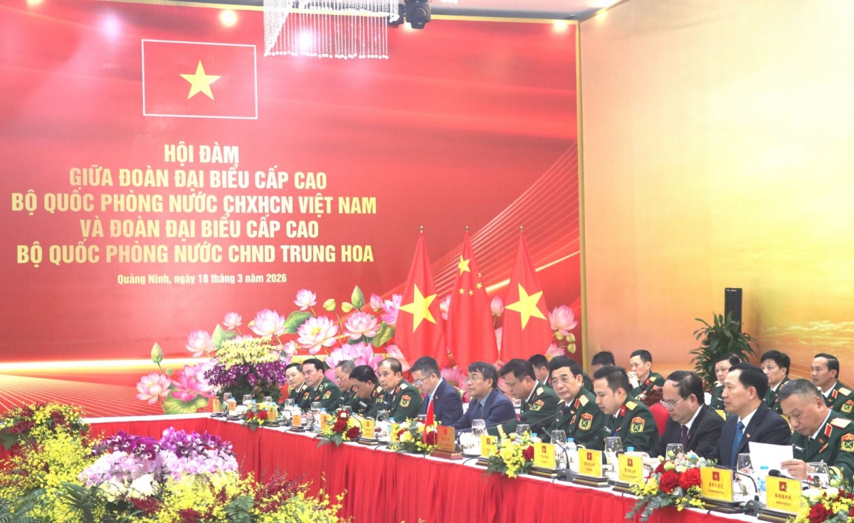 Bộ trưởng Phan Văn Giang khẳng định: Giao lưu hữu nghị Quốc phòng biên giới hai nước đã trở thành điểm sáng trong quan hệ Quốc phòng giữa hai nước