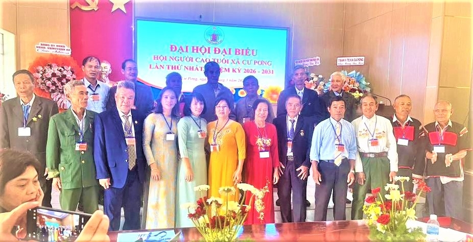 Ban Chấp hành Hội NCT xã Cư Pơng ra mắt Đại hội