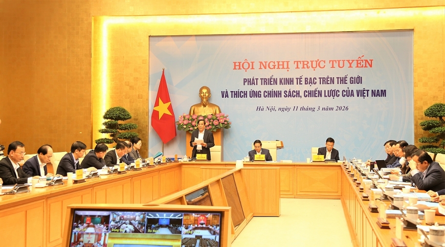 Hoàn thiện thể chế, phát triển kinh tế bạc