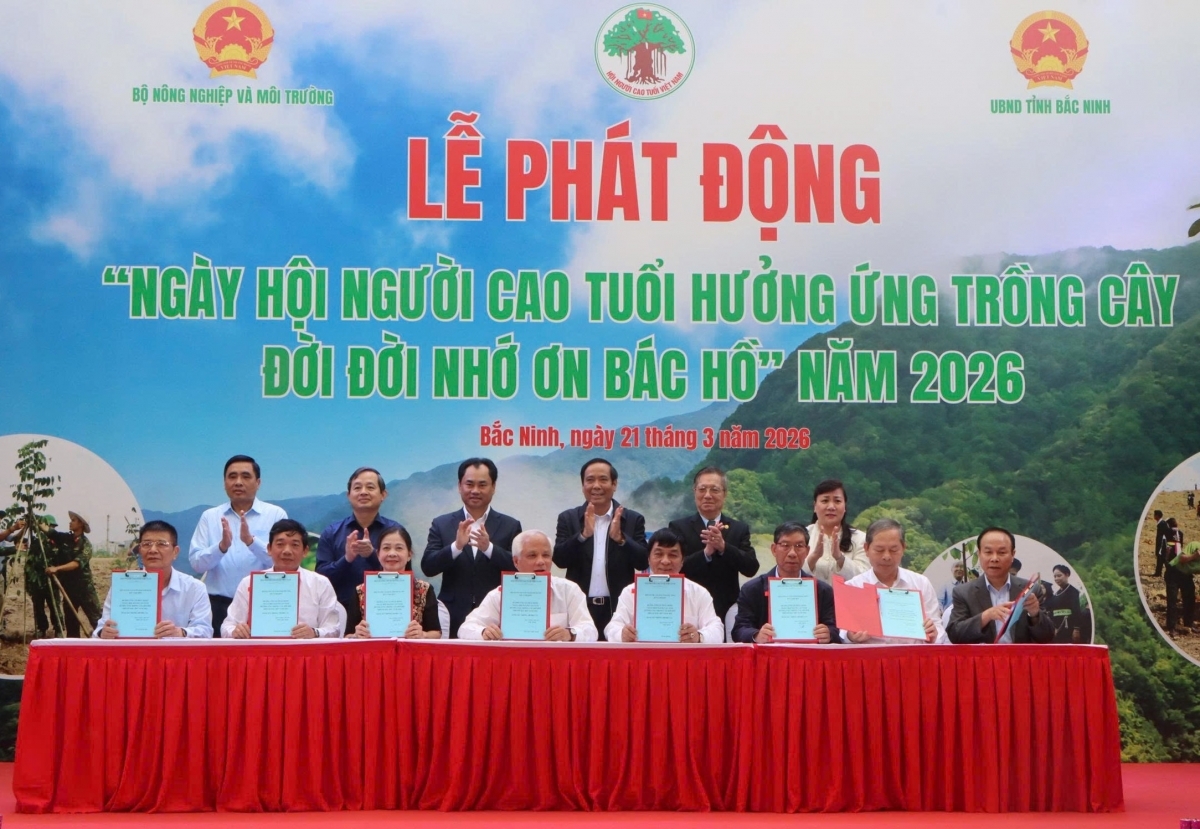 10-Hội Người cao tuổi 8 tỉnh, thành phố thuộc cụm thi đua số I đăng ký hưởng ứng trồng cây