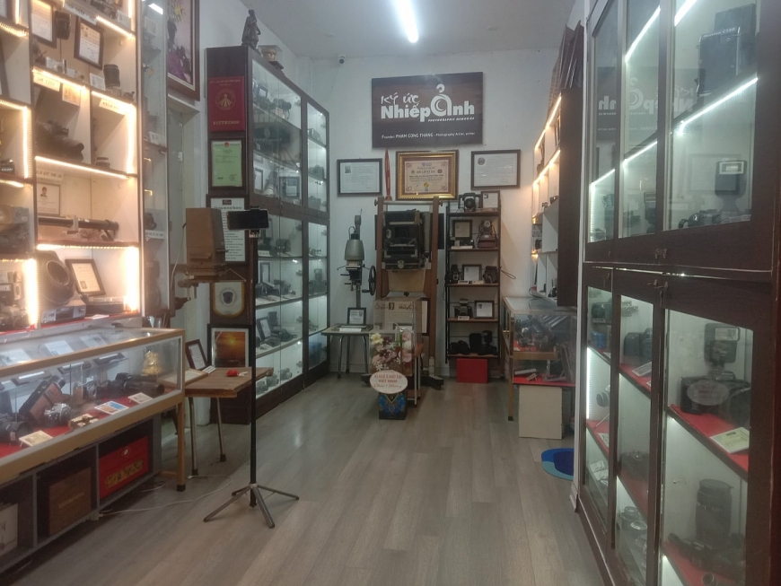 : Trong khuôn viên chỉ hơn 20m2, nhưng được bầy trí rất gọn gàng, có tính khoa học