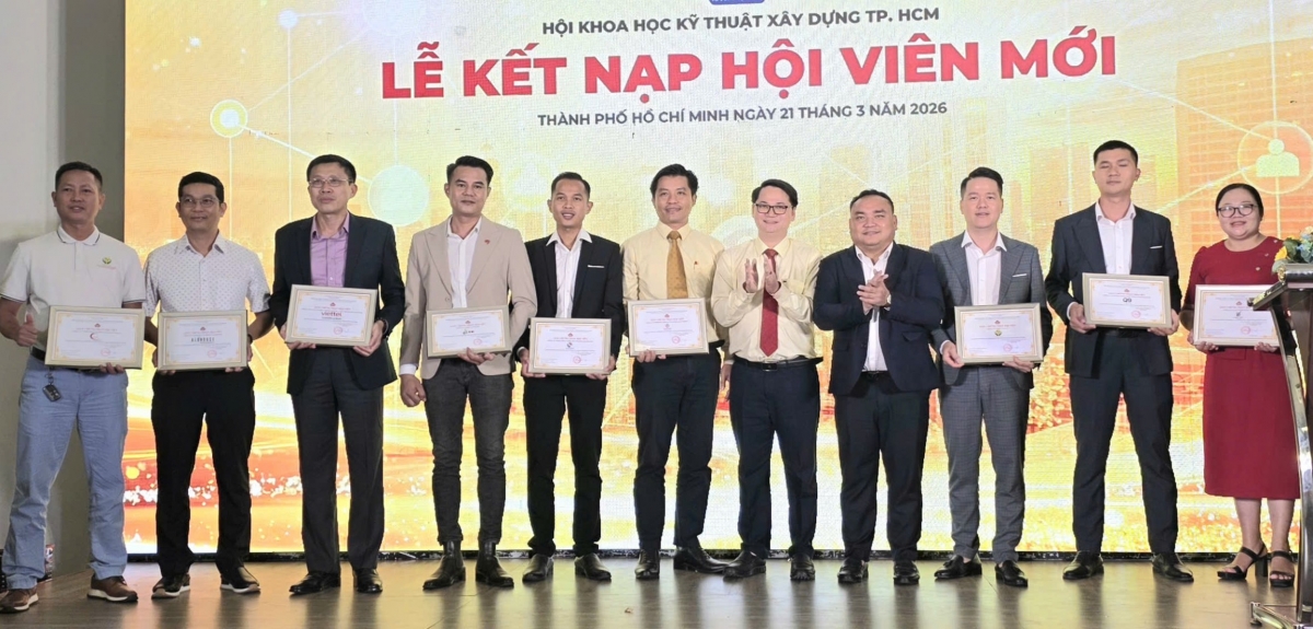 Kết nạp hội viên mới tại diễn đàn giao thương ngành xây dựng tại TP.HCM