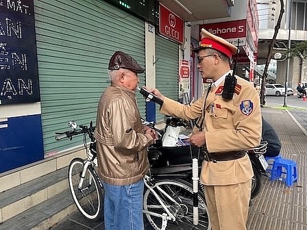 Người đi xe đạp vi phạm nồng độ cồn bị phạt thế nào?