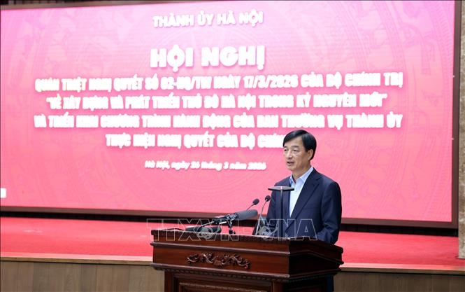 Ủy viên Bộ Chính trị, Bí thư Thành ủy Hà Nội Nguyễn Duy Ngọc phát biểu tại hội nghị.