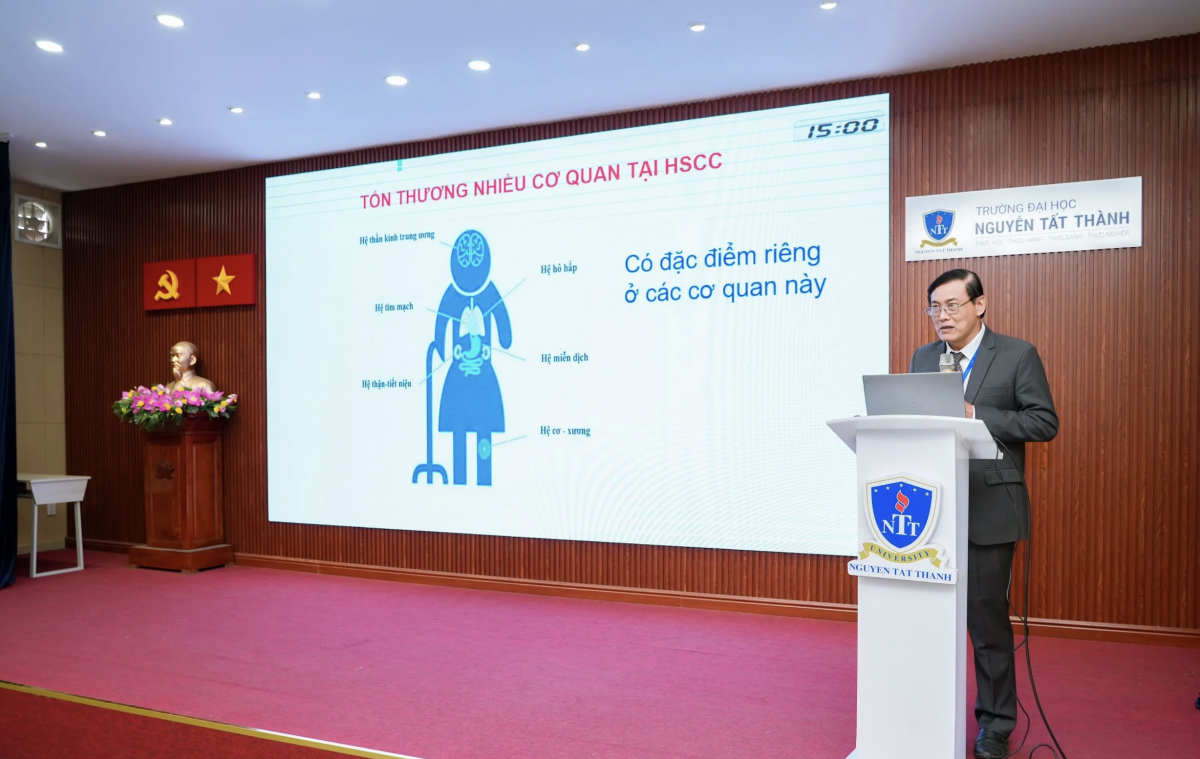 Gần 40 tham luận đã được trình bày tại 8 phiên chuyên đề của hội nghị