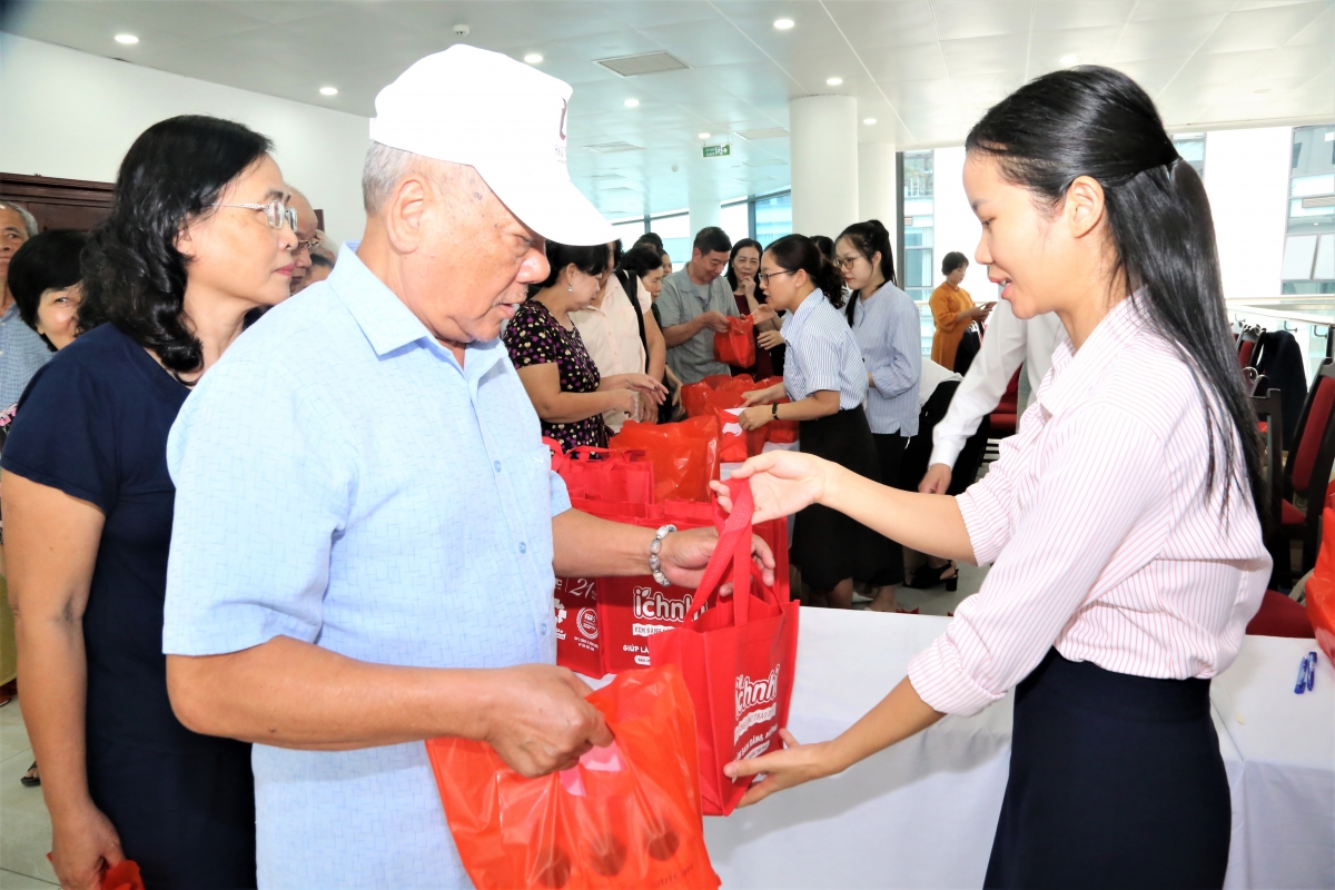 CLB chăm sóc sức khỏe NCT phường Cầu Giấy: Mô hình đặc biệt của Thủ đô