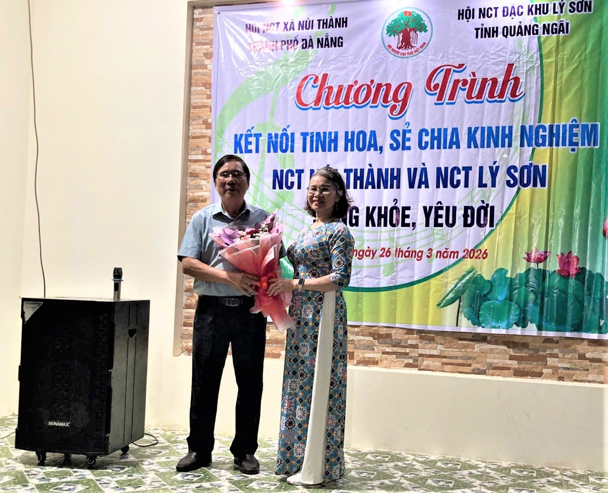 Giao lưu kết nối - lan tỏa nghĩa tình NCT giữa biển đảo Lý Sơn