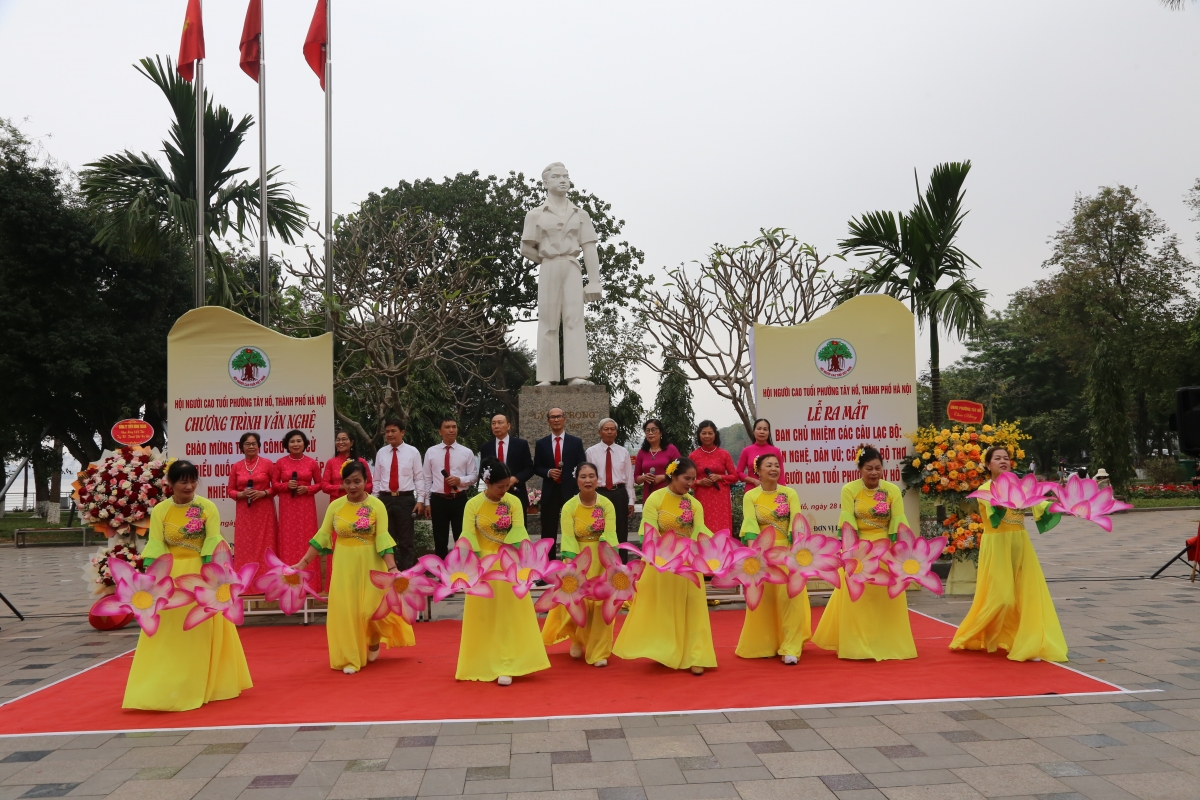 Khi NCT thắp lửa văn hóa, lan tỏa tinh thần sống vui, khỏe, có ích