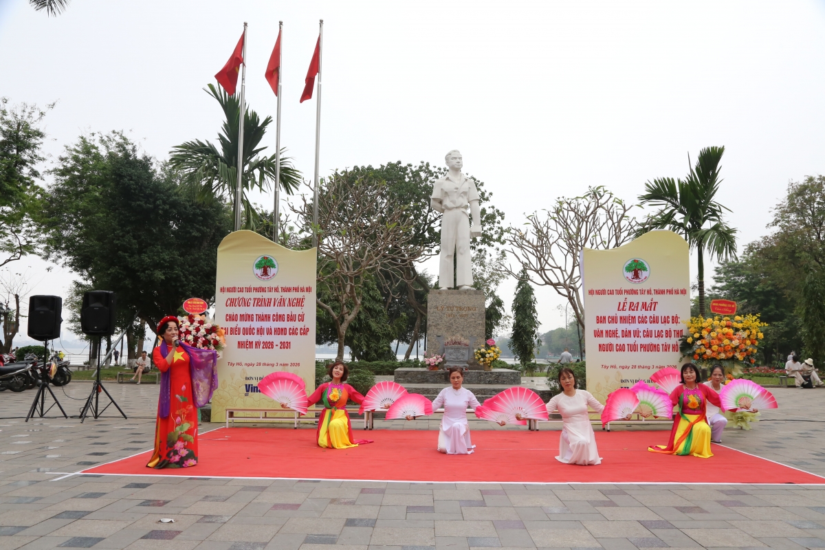 Tiết mục của CLB Thơ