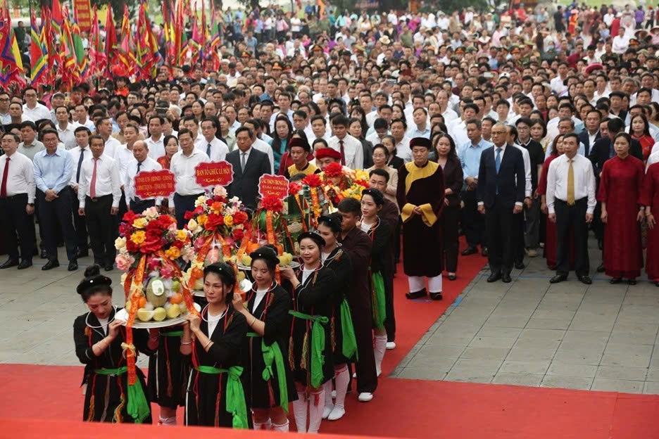 Phú Thọ: Khai hội Tín ngưỡng thờ Mẫu Tây Thiên