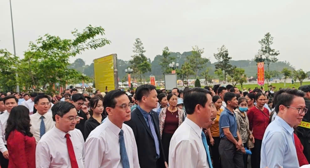 Phú Thọ: Khai hội Tín ngưỡng thờ Mẫu Tây Thiên