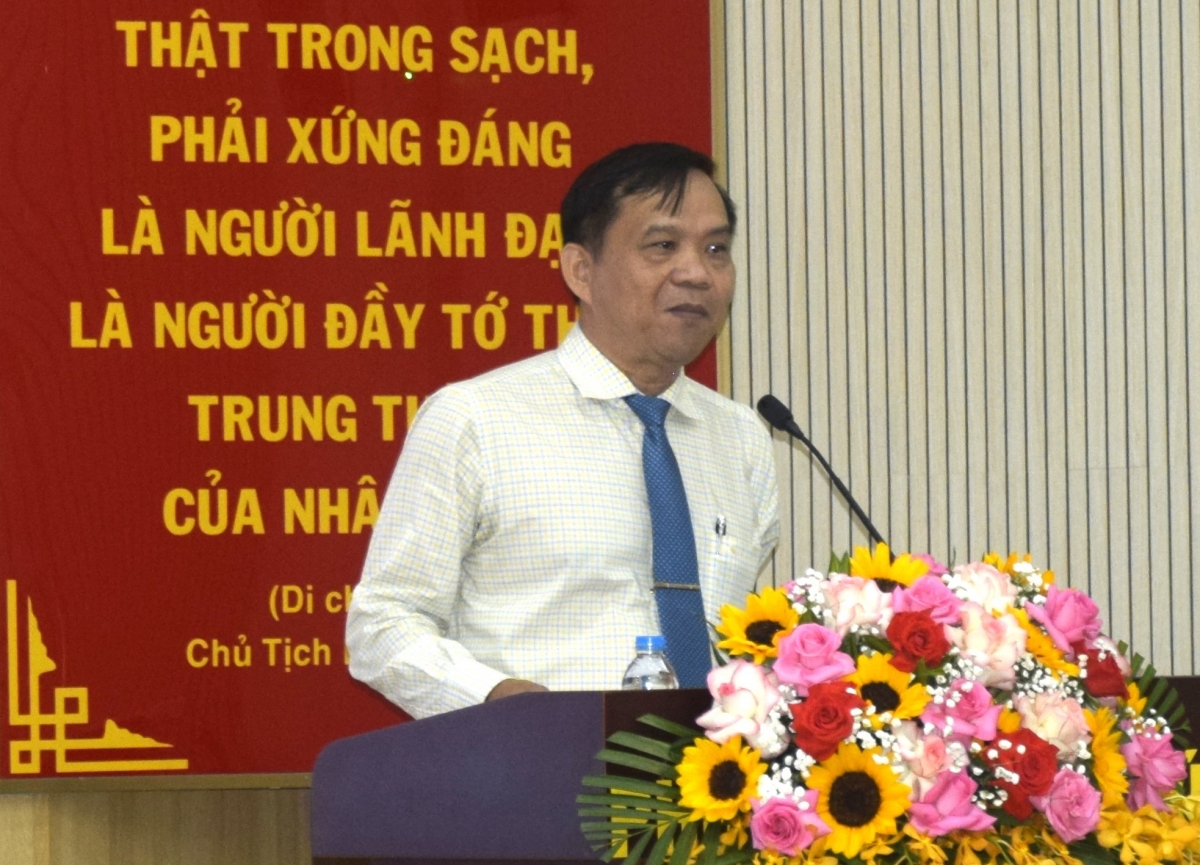 Ông Nguyễn Trường Thanh, Phó Bí thư Thường trực Đảng ủy phường Bình Phú phát biểu tại Đại hội Người cao tuổi phường Bình Phú